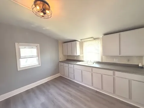 406 South Division Avenue Polo IL 61064