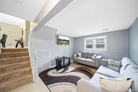 17651 Hillcrest Drive Country Club Hills IL 60478