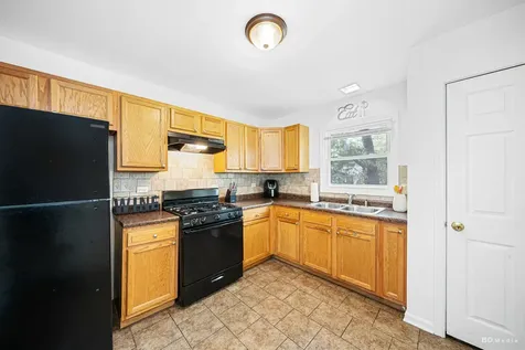 17651 Hillcrest Drive Country Club Hills IL 60478