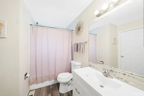 17651 Hillcrest Drive Country Club Hills IL 60478