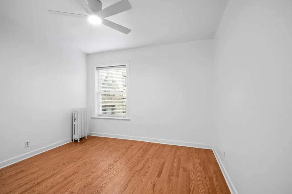 1424 East Hyde Park Boulevard Chicago IL 60615