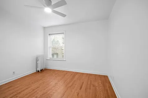 1424 East Hyde Park Boulevard Chicago IL 60615