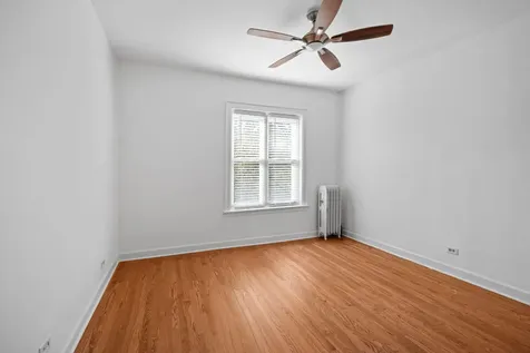 1424 East Hyde Park Boulevard Chicago IL 60615