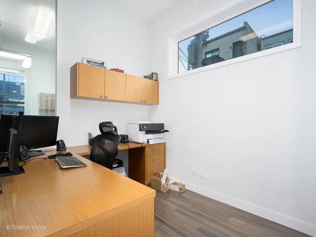 2015 West Armitage Avenue Chicago IL 60647
