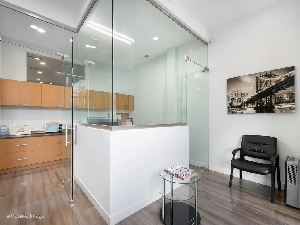 2015 West Armitage Avenue Chicago IL 60647