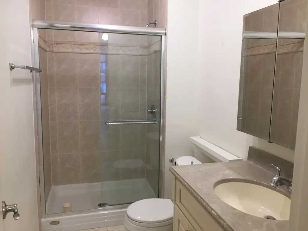 200 East Delaware Place Chicago IL 60611