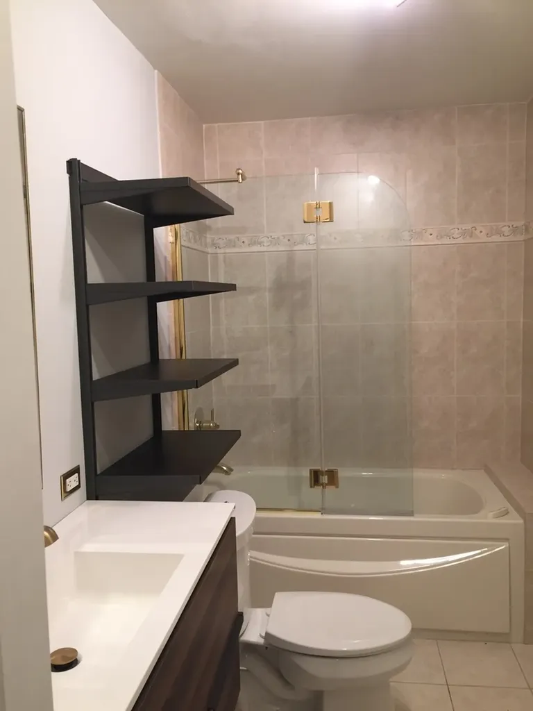 200 East Delaware Place Chicago IL 60611