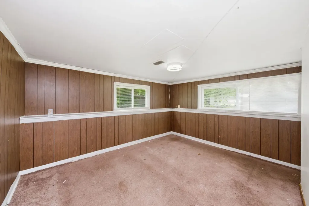 127 South Lincoln Street Westmont IL 60559