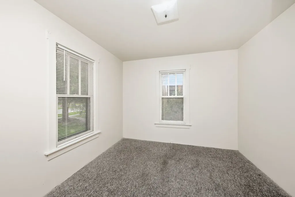127 South Lincoln Street Westmont IL 60559