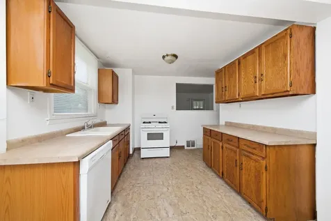 127 South Lincoln Street Westmont IL 60559