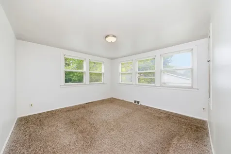 127 South Lincoln Street Westmont IL 60559