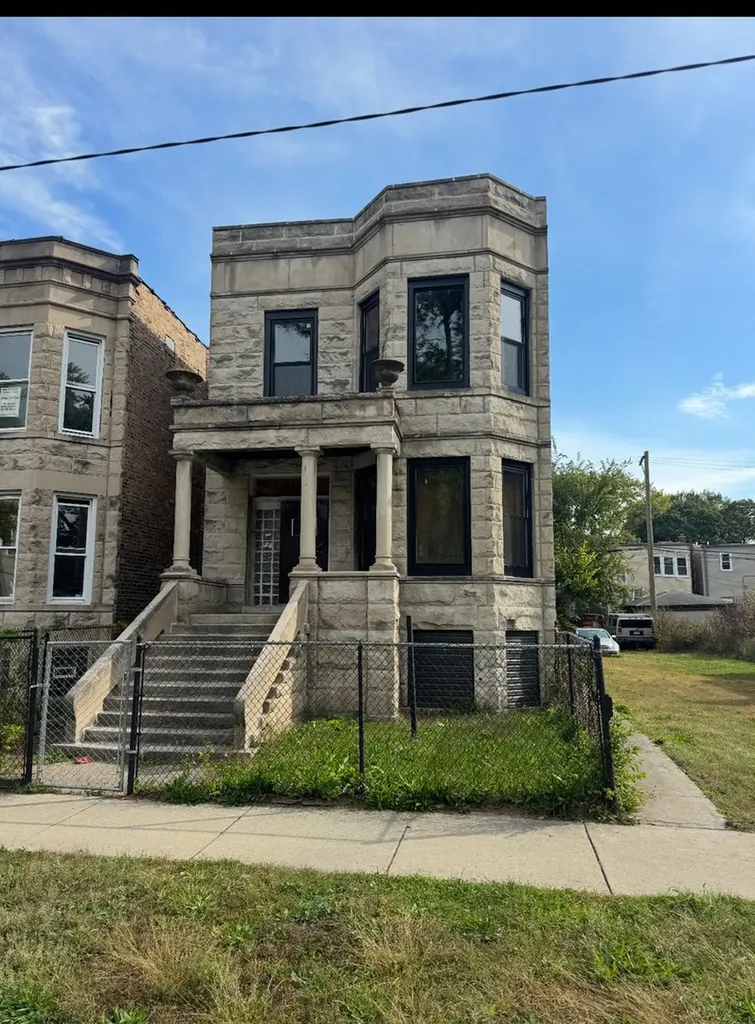 5419 South Aberdeen Street Chicago IL 60609