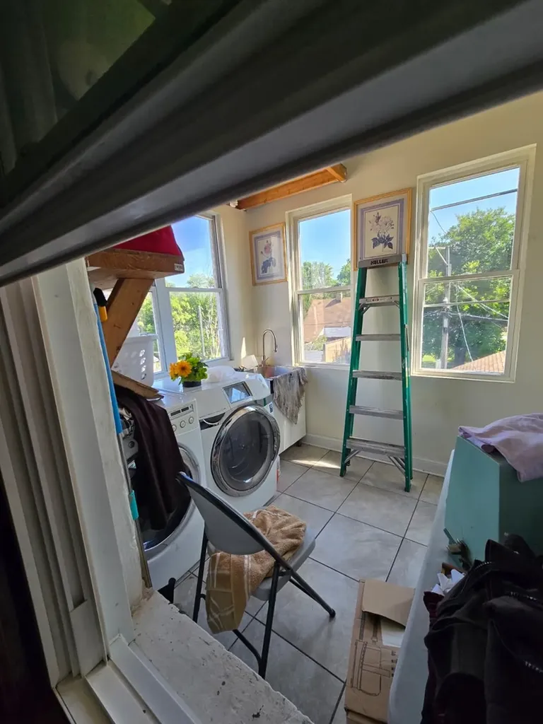 6243 South Wood Street Chicago IL 60636