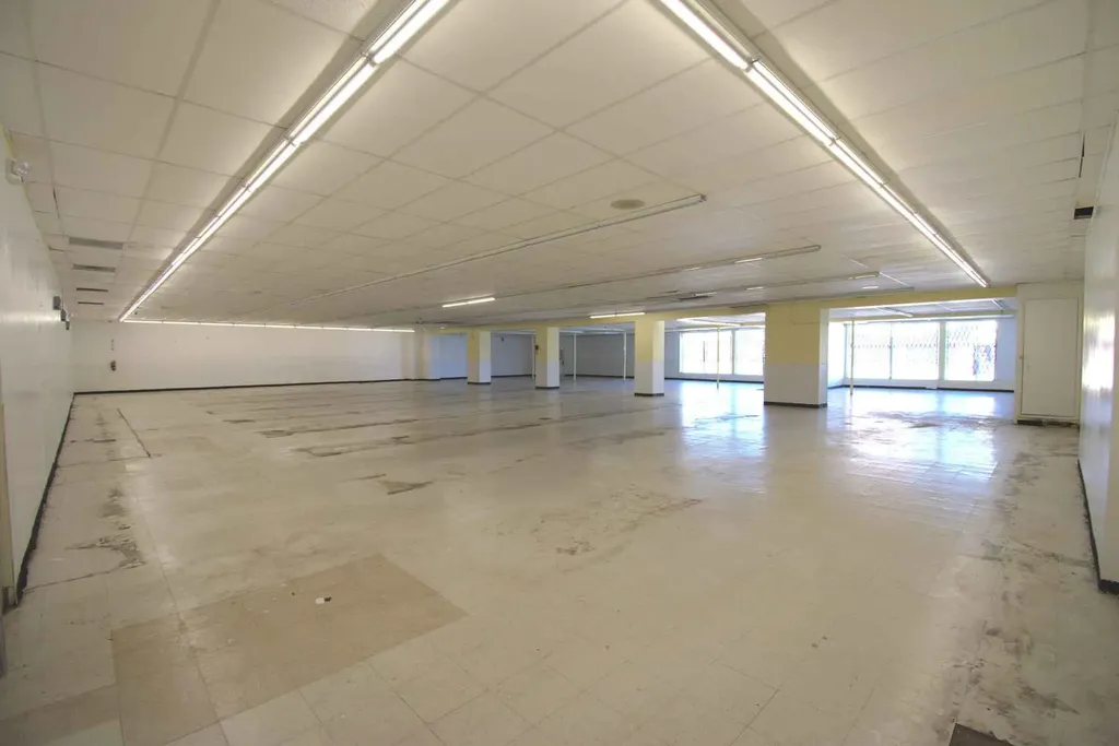 5101 West Division Street Chicago IL 60651
