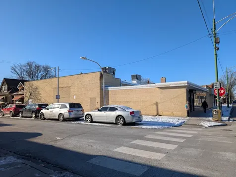 5101 West Division Street Chicago IL 60651