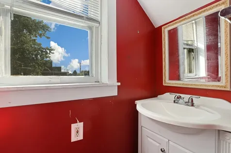 331 East 22nd Street Chicago Heights IL 60411