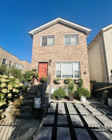 7019 South Union Street Chicago IL 60621