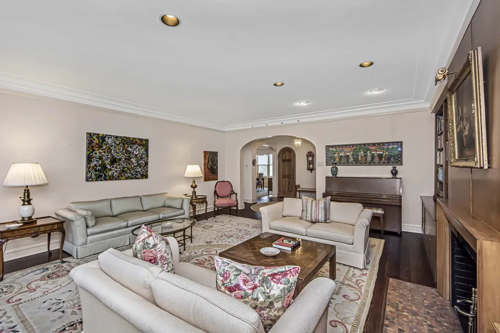 3920 North Lake Shore Drive Chicago IL 60613