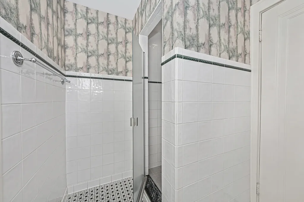 3920 North Lake Shore Drive Chicago IL 60613