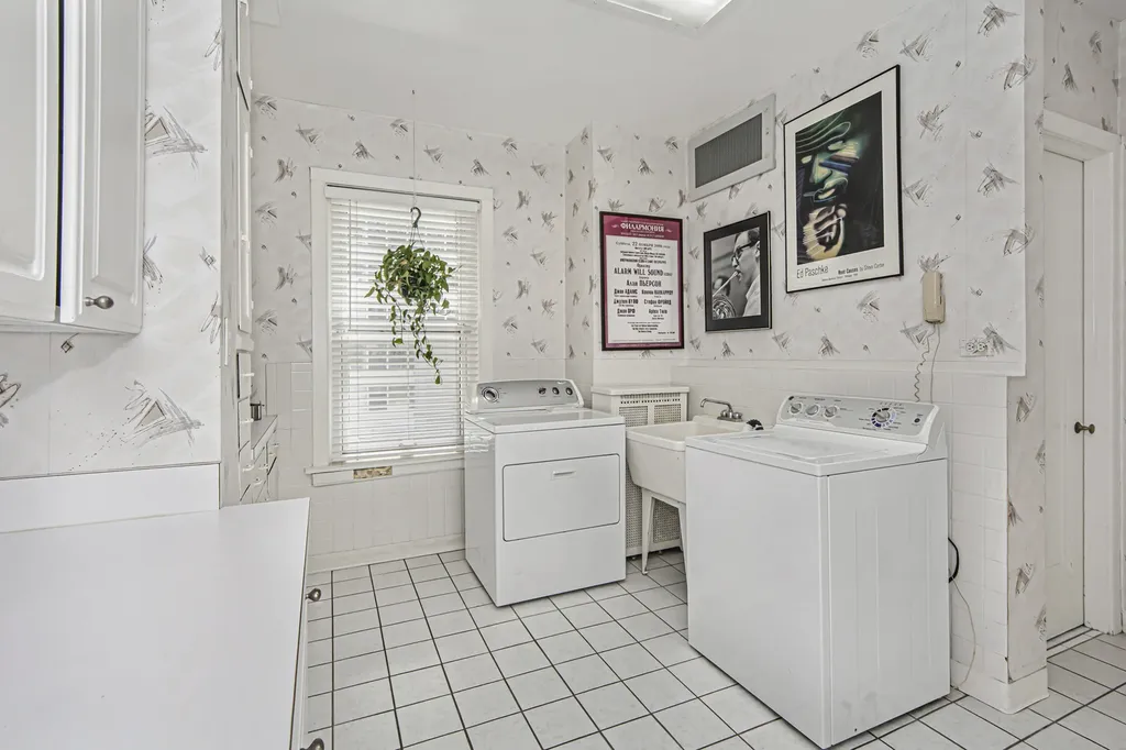 3920 North Lake Shore Drive Chicago IL 60613