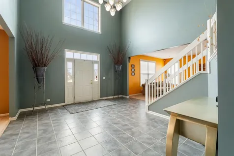 809 Magnuson Court Barrington IL 60010