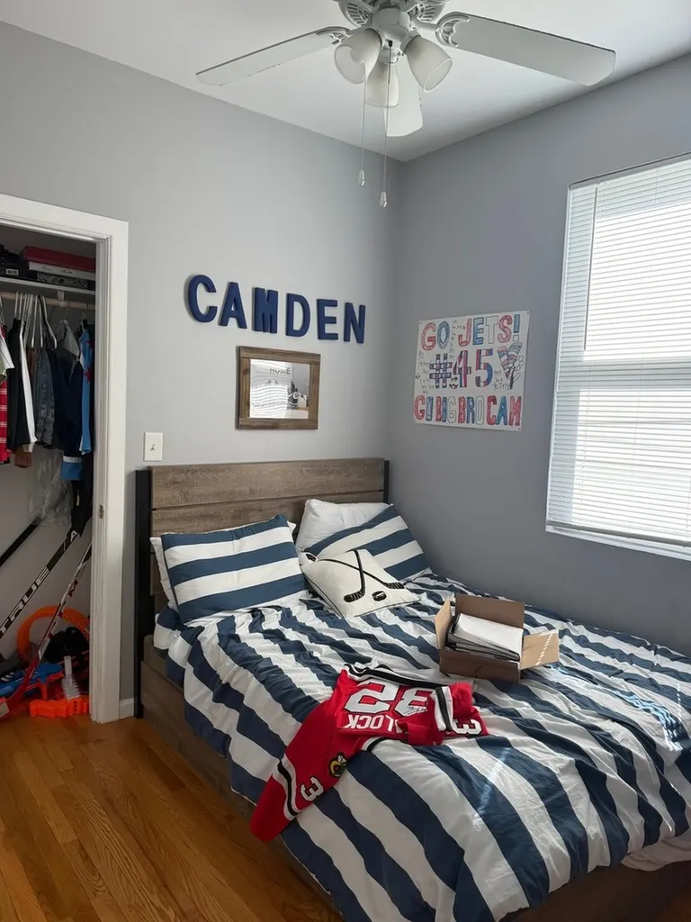 827 North Fairfield Avenue Chicago IL 60622