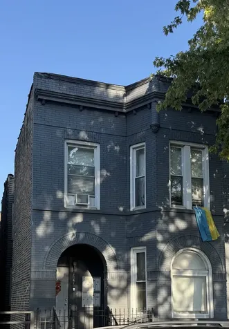 827 North Fairfield Avenue Chicago IL 60622