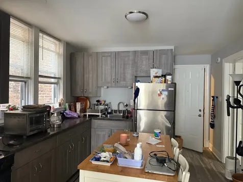 827 North Fairfield Avenue Chicago IL 60622