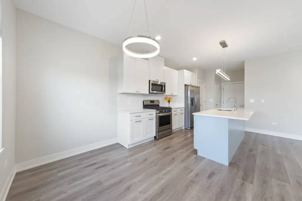 28297 Torch Parkway Warrenville IL 60555