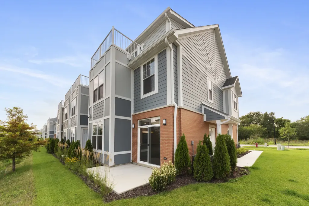 28297 Torch Parkway Warrenville IL 60555