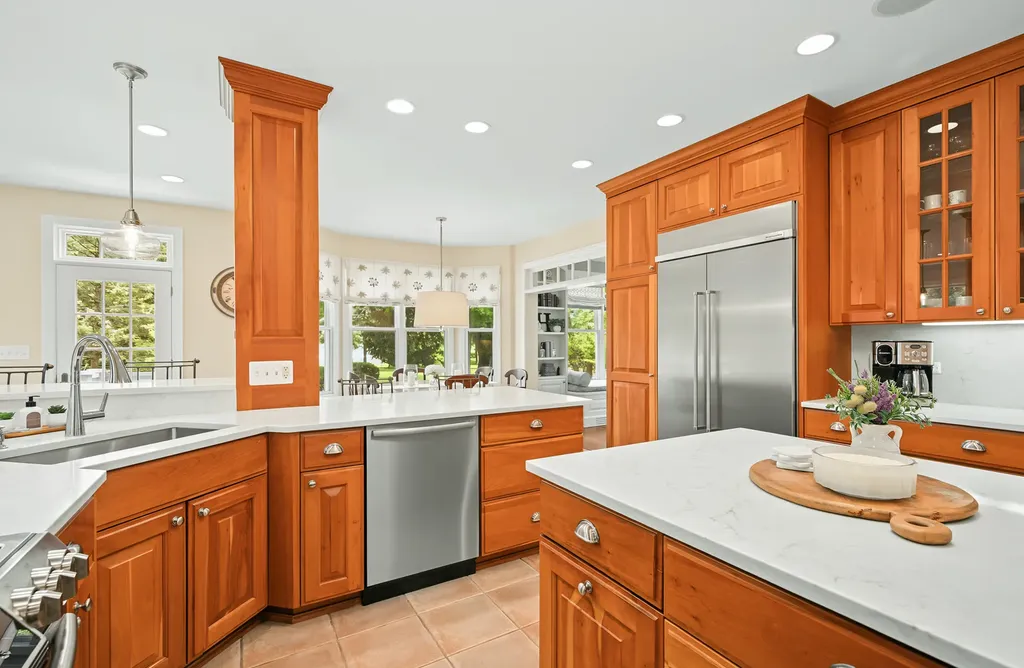 1028 Shady Lane Glen Ellyn IL 60137
