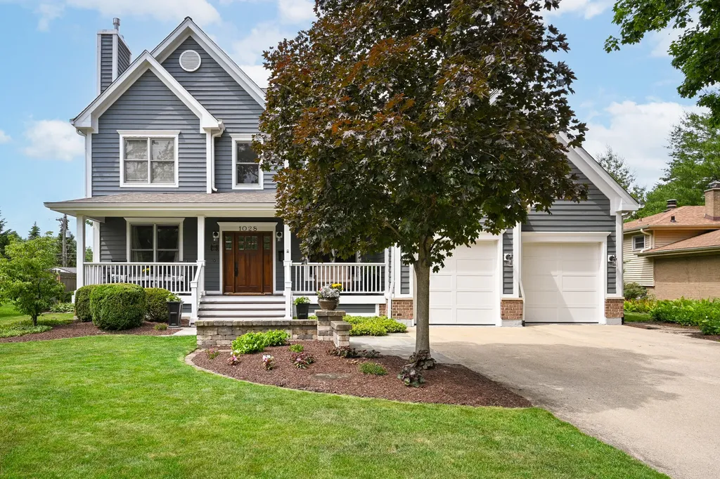 1028 Shady Lane Glen Ellyn IL 60137