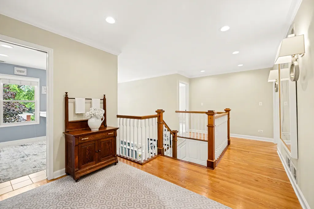 1028 Shady Lane Glen Ellyn IL 60137
