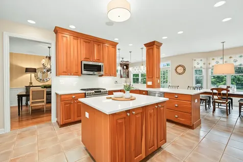 1028 Shady Lane Glen Ellyn IL 60137
