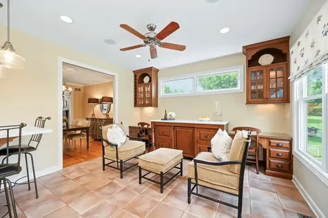 1028 Shady Lane Glen Ellyn IL 60137