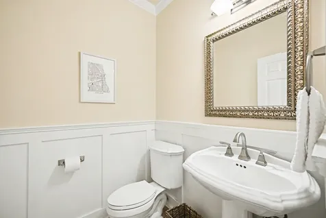 1028 Shady Lane Glen Ellyn IL 60137