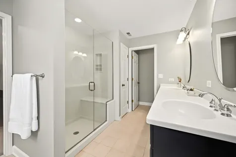 1028 Shady Lane Glen Ellyn IL 60137