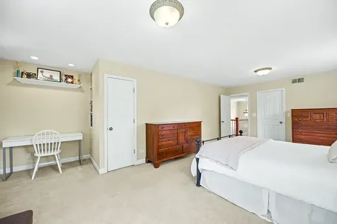 1028 Shady Lane Glen Ellyn IL 60137