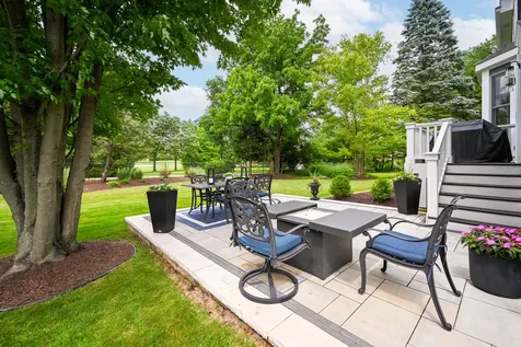 1028 Shady Lane Glen Ellyn IL 60137
