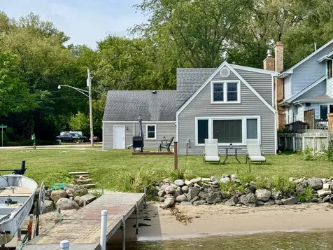 4400 Riverside Drive Crystal Lake IL 60014