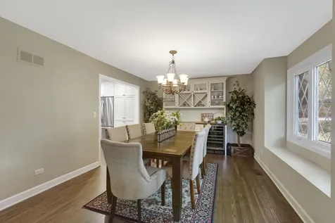 1211 South Grove Avenue Barrington IL 60010