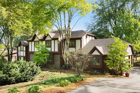 1211 South Grove Avenue Barrington IL 60010