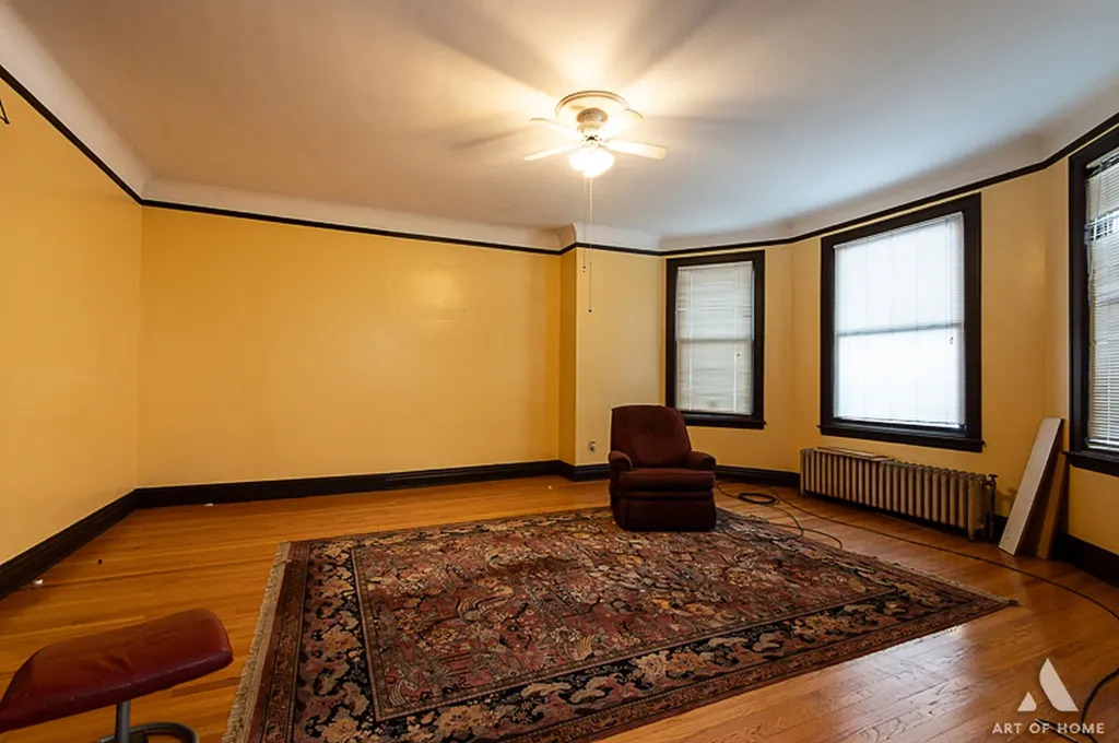 1949 West 48th Street Chicago IL 60609