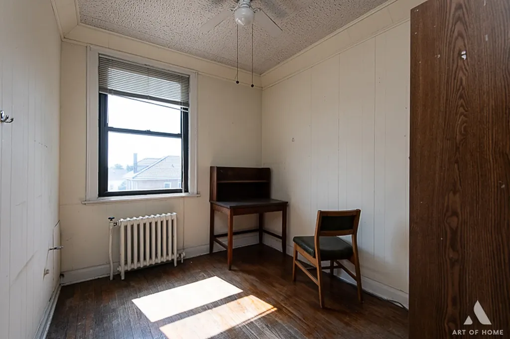 1949 West 48th Street Chicago IL 60609