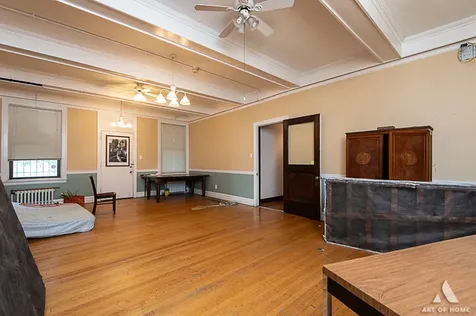1949 West 48th Street Chicago IL 60609