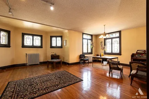 1949 West 48th Street Chicago IL 60609