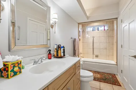 7 Greencroft Drive Champaign IL 61821