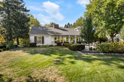 7 Greencroft Drive Champaign IL 61821