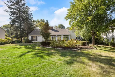 7 Greencroft Drive Champaign IL 61821
