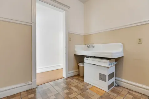 1513 East 53rd Street Chicago IL 60615